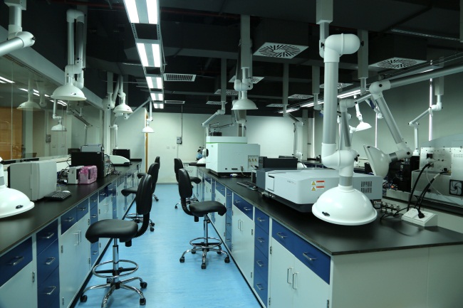 Joint laboratory and public service platform for nanotechnology in operation